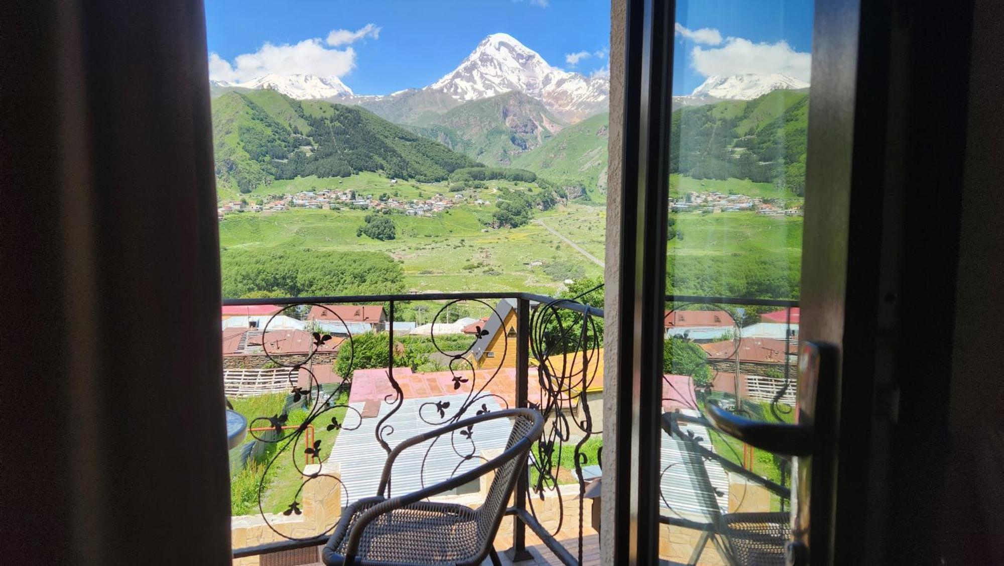 Hotel Toliketi Kazbegi Quarto foto