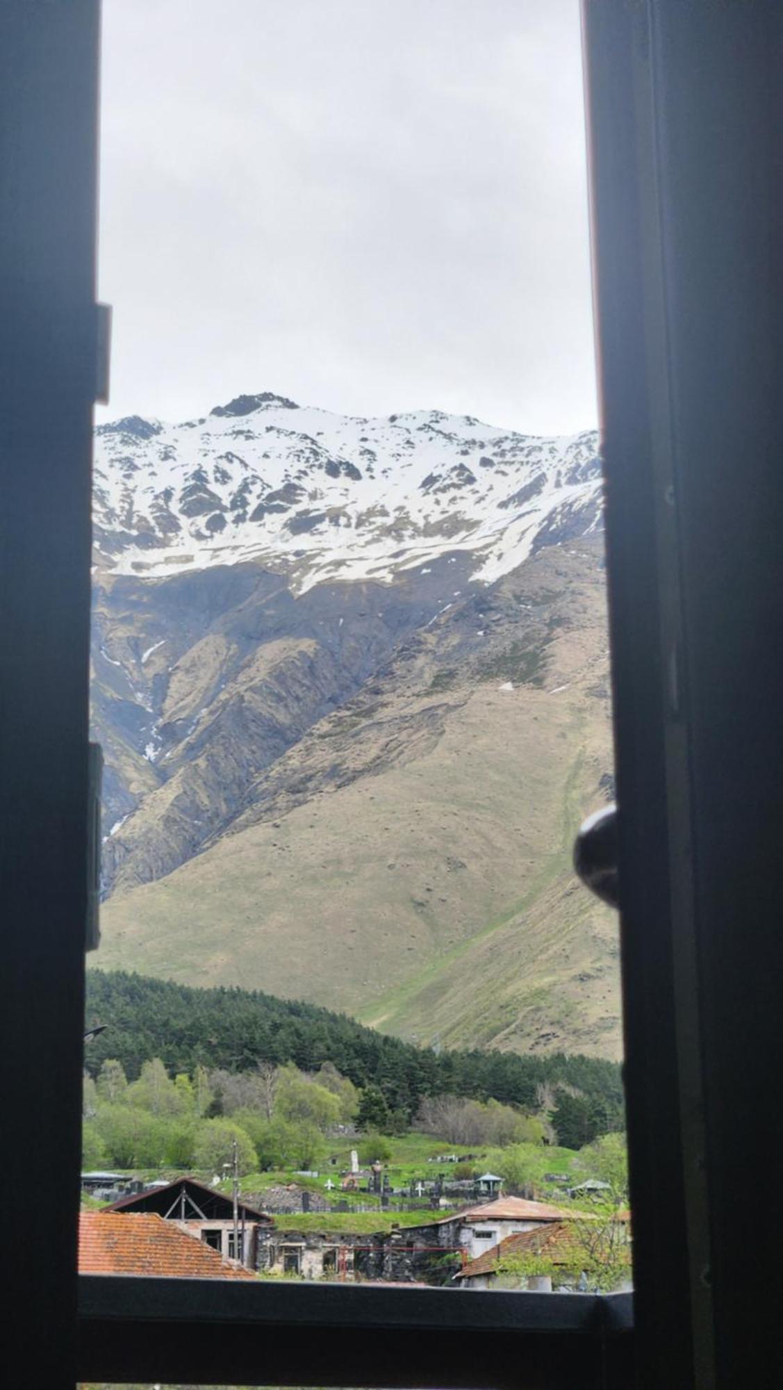 Hotel Toliketi Kazbegi Exterior foto